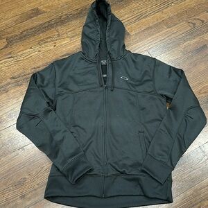 Men’s Oakley Zip Hopdie